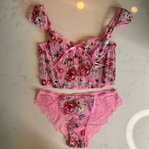 Victoria's Secret Dream Angels Pink Floral Corset Bra and Panty Set